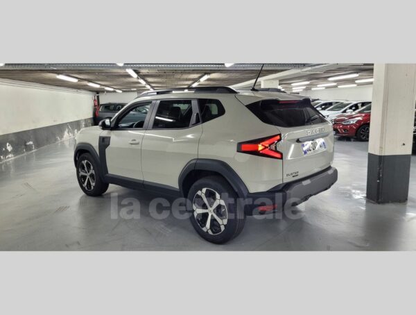 Vend DACIA DUSTER III 1.6 HYBRID 140 4X2 JOURNEY BVA, 10 km pour 29 200€ par garage Alliance-Autos